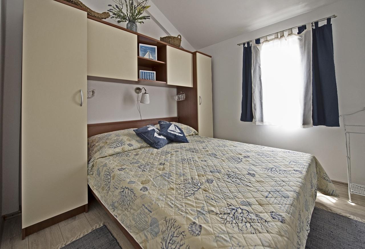 Holiday Home Listesi 1 Trogir Exterior photo